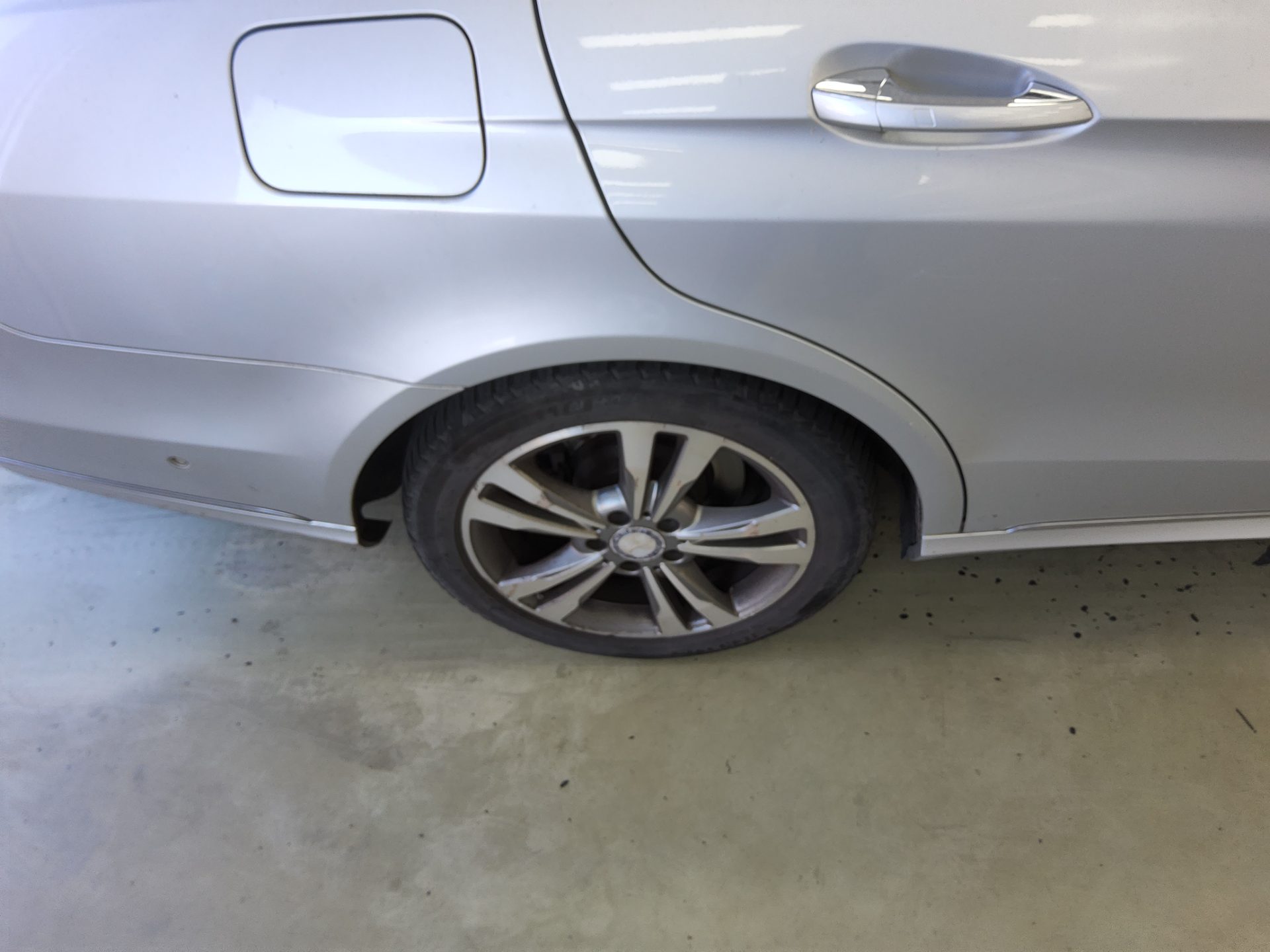 مرسيدس بنز E Class 2014 E220