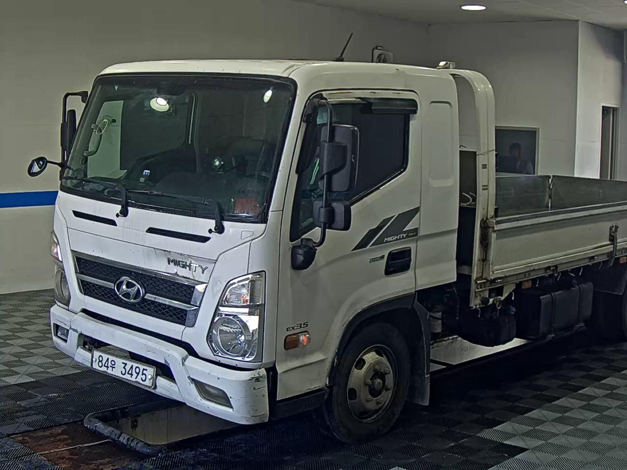 Hyundai Mighty