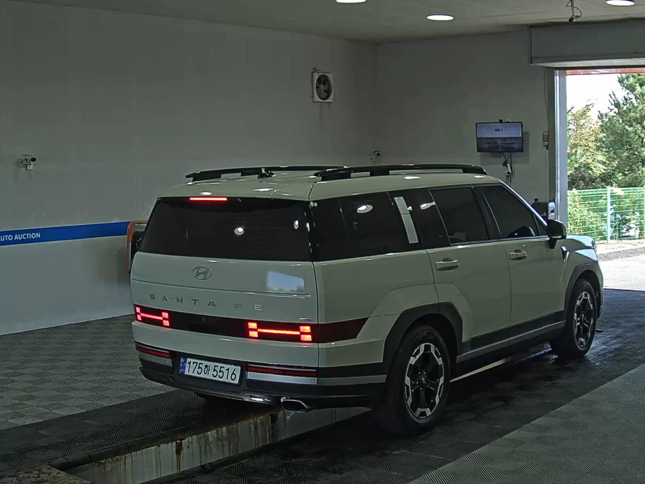 هيونداي سانتا في 2024 دفع رباعي PRESTIGE
