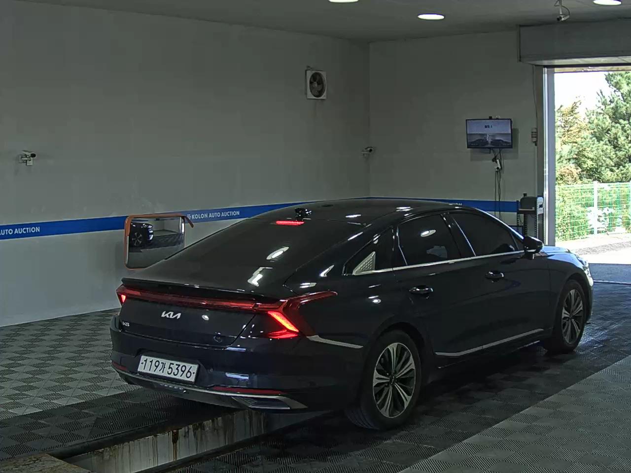 كيا كي 8 2024 PRESTIGE