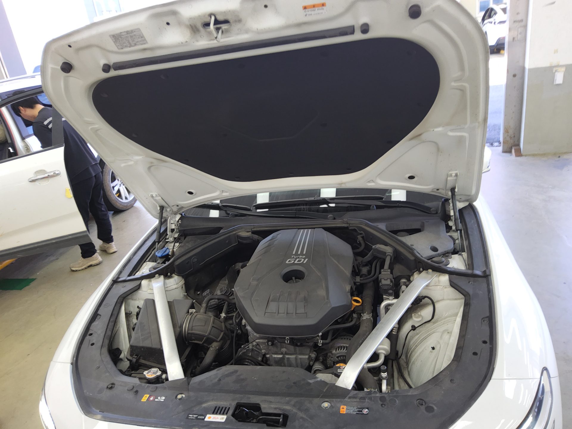 جينيسيس جينيسيس G70 2023 دفع رباعي بريميوم