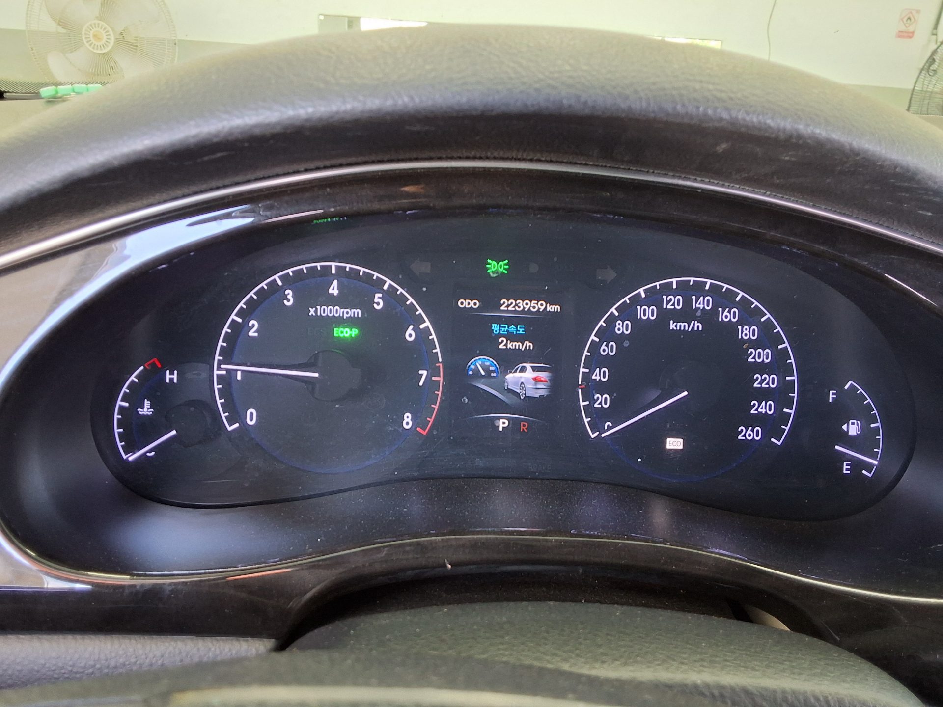 هيونداي جينيسيس Dh G330 مودرن 2013 بريميوم