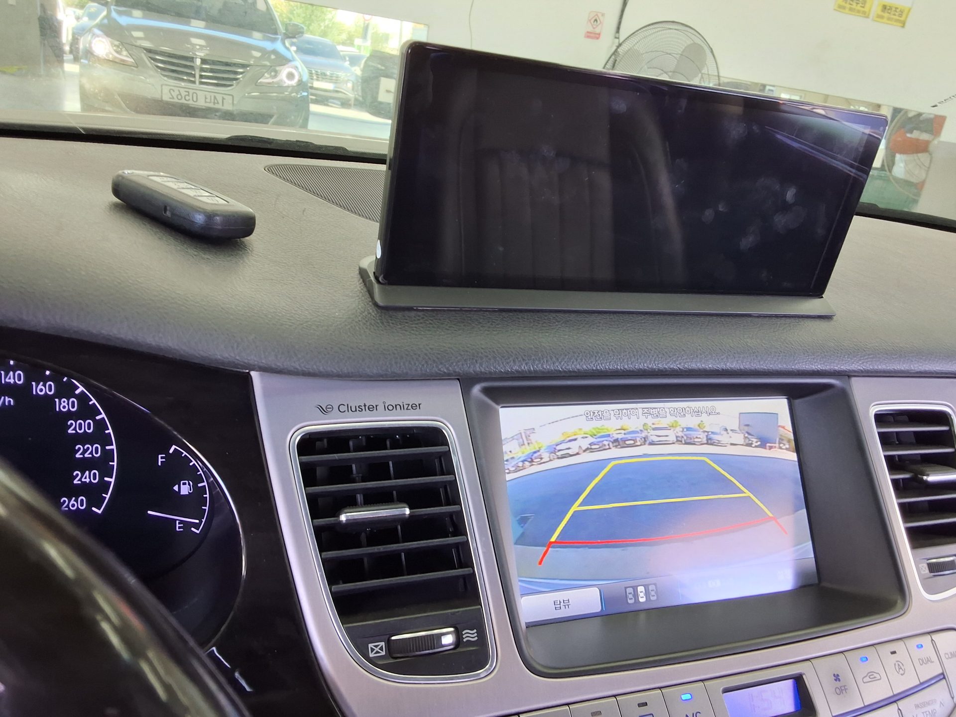 هيونداي جينيسيس Dh G330 مودرن 2013 بريميوم
