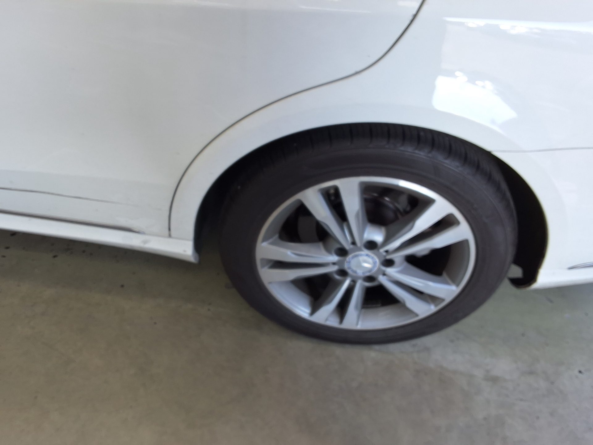 مرسيدس بنز E Class 2014 E220
