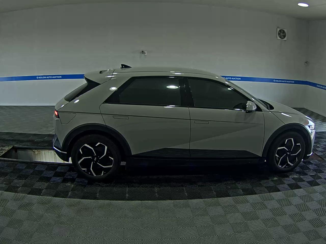 هيونداي أيونيك 2022 EV طويل المدى إكسكلوسيف