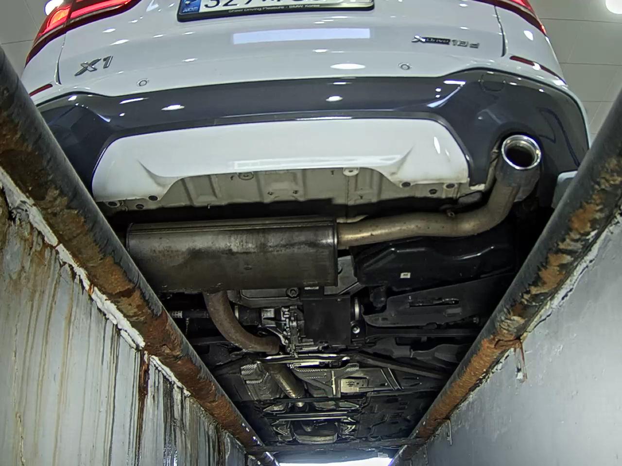 بي إم دبليو X1 2021 SPORT
