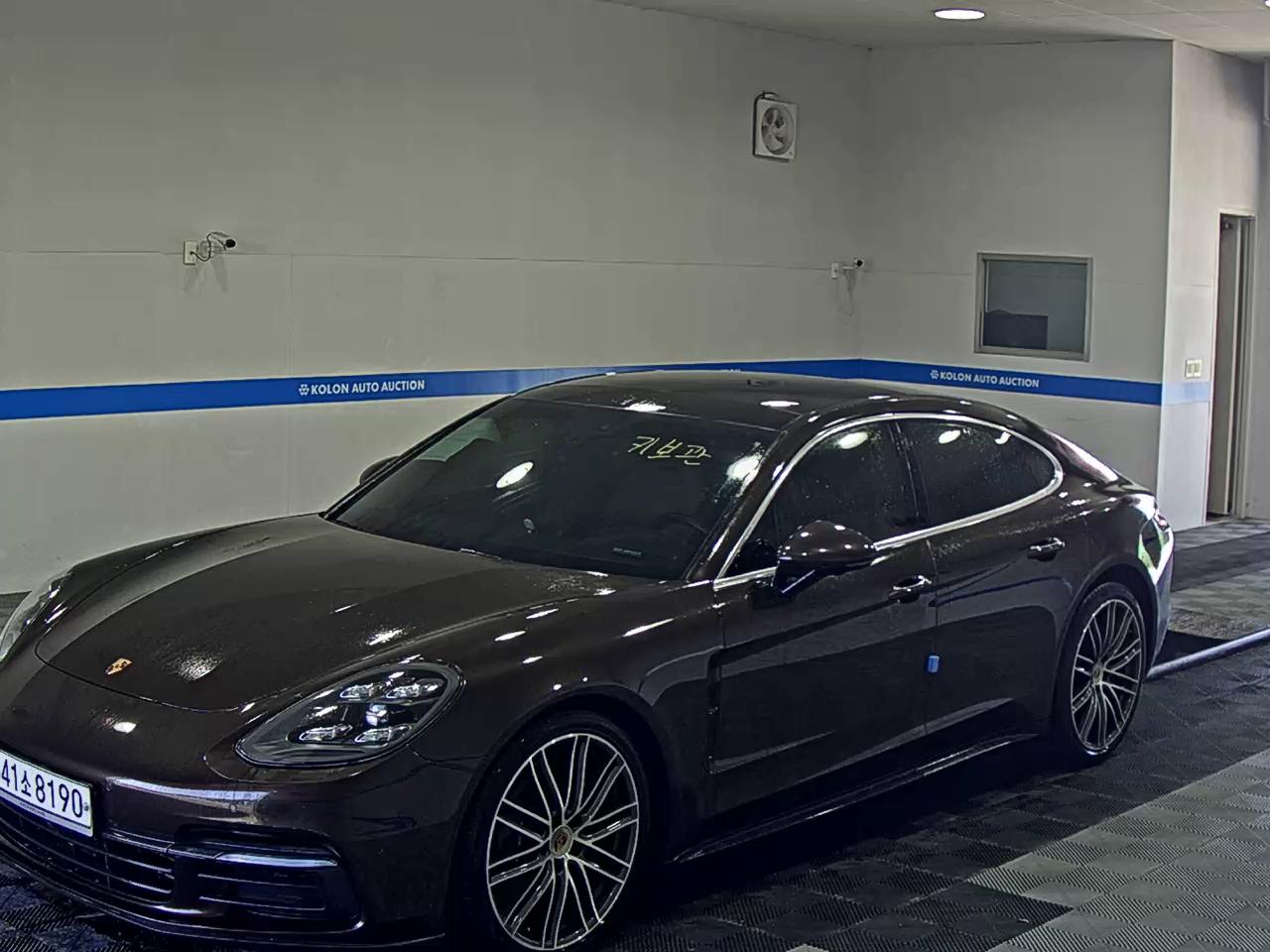Porsche Панамера