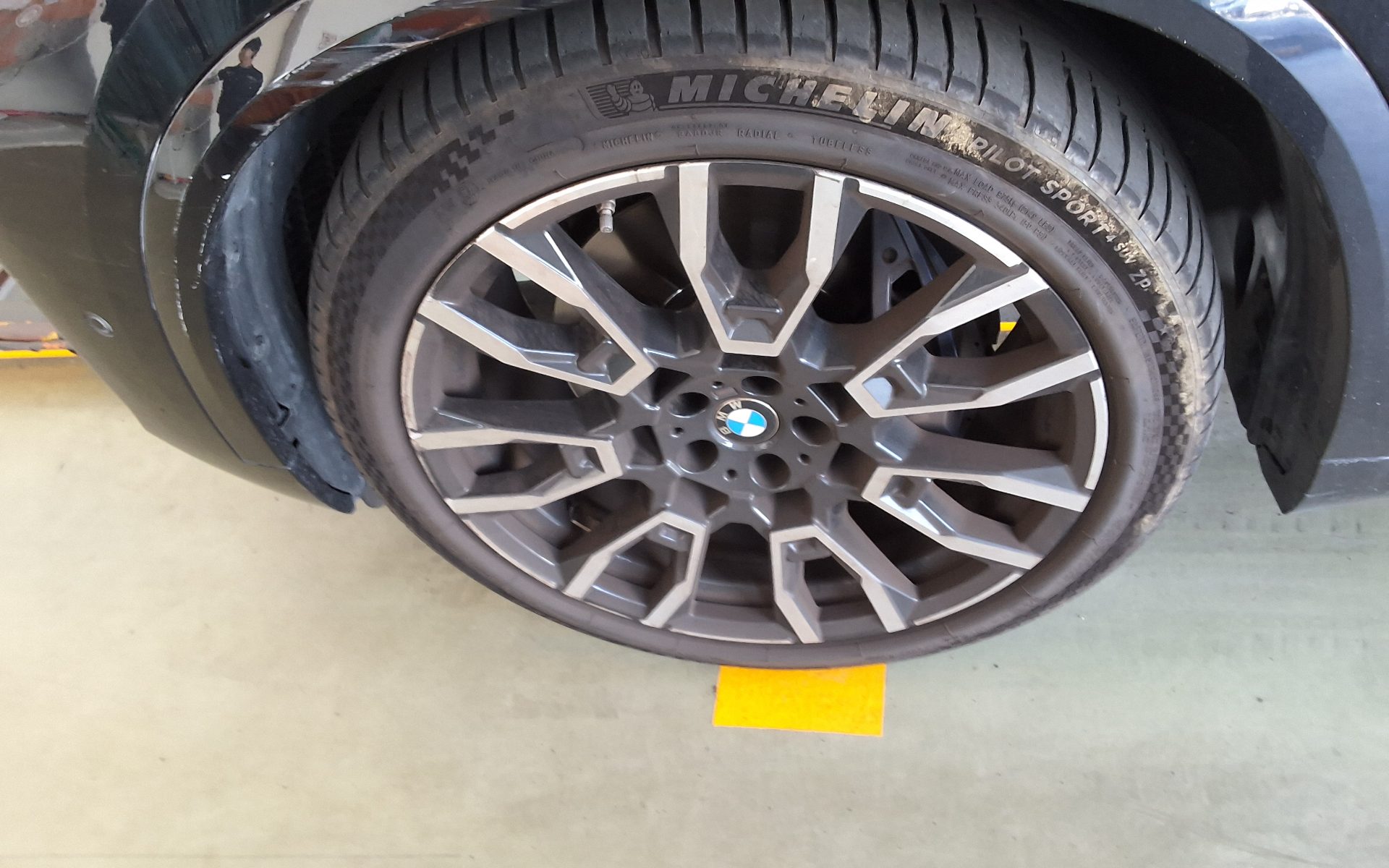 بي إم دبليو X5 2024 SPORT