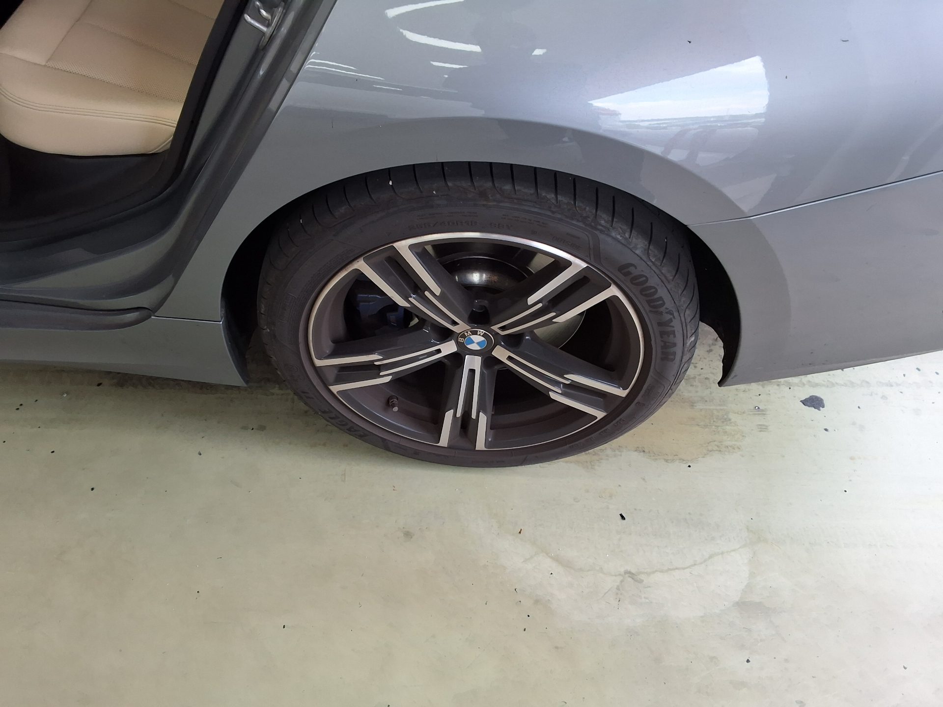 بي إم دبليو 3 Series 2024 SPORT