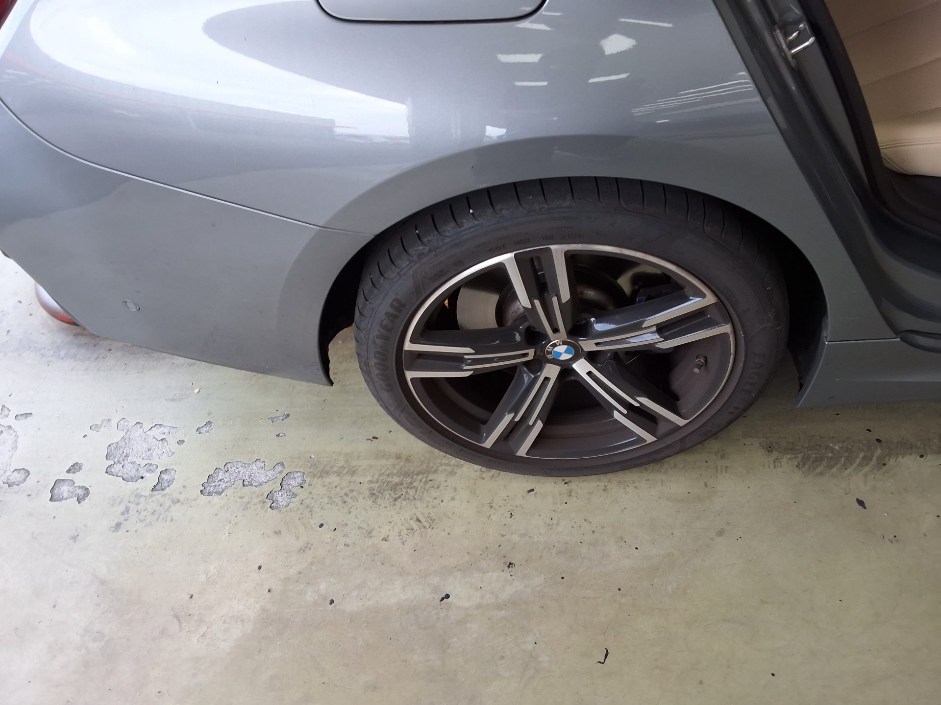 بي إم دبليو 3 Series 2024 SPORT