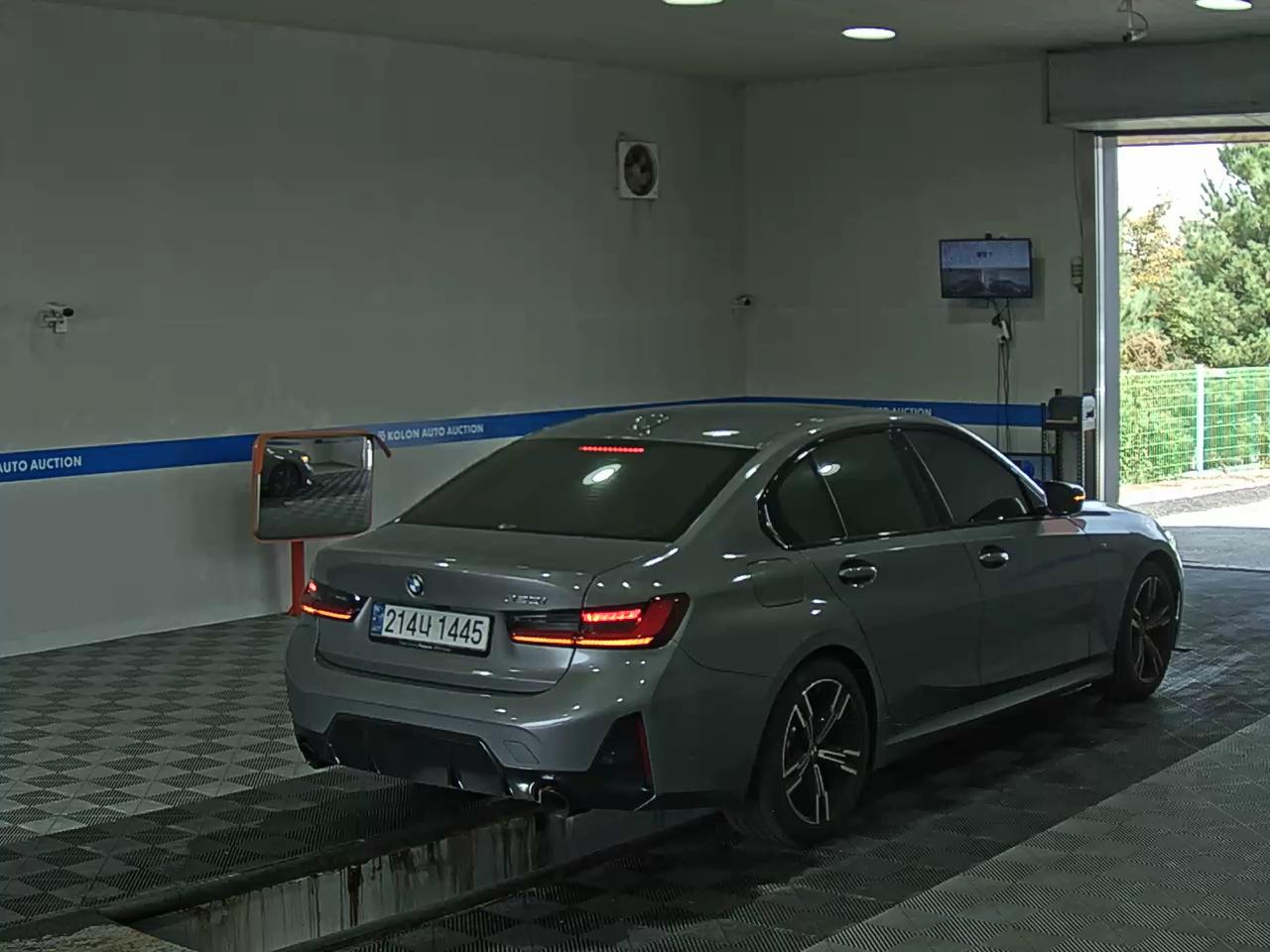 بي إم دبليو 3 Series 2024 SPORT