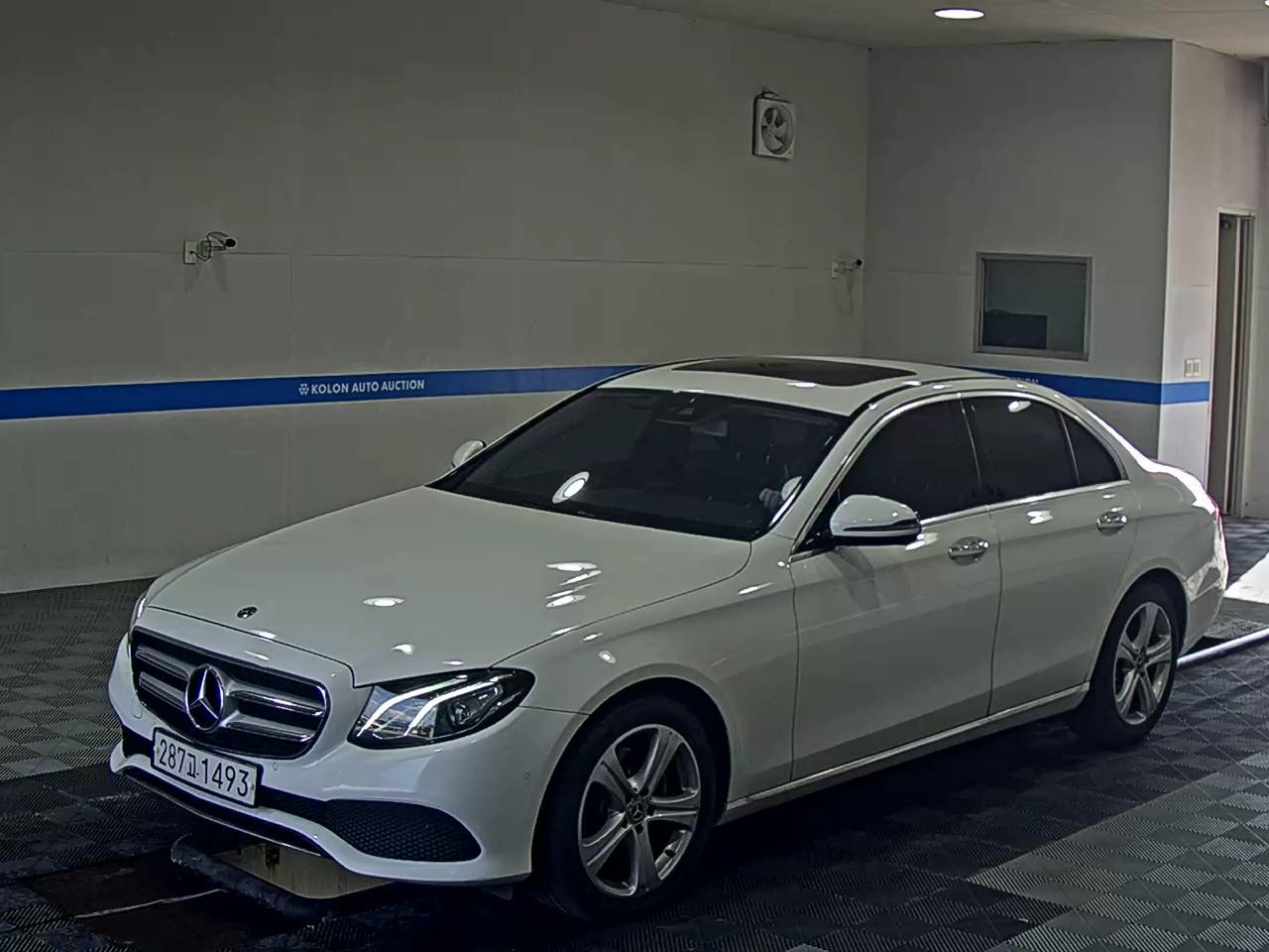 مرسيدس E-Class