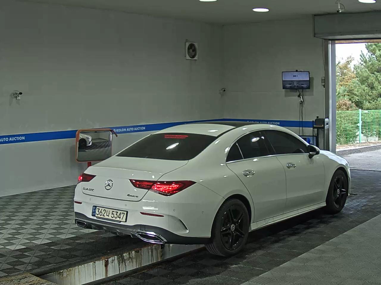 مرسيدس بنز سي إل إيه Class 2021 4MATIC