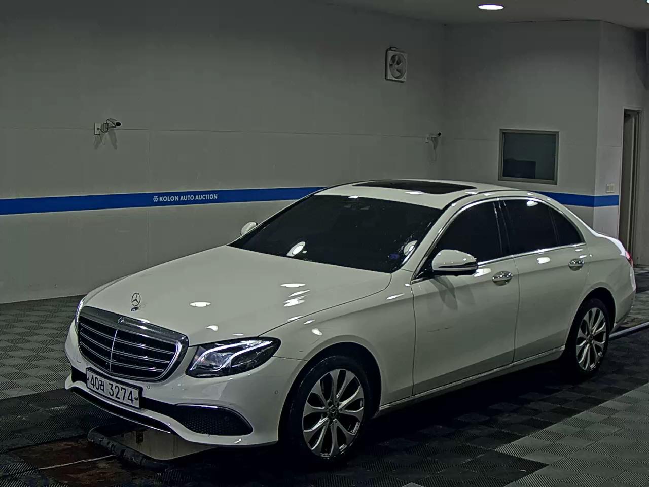 مرسيدس E-Class