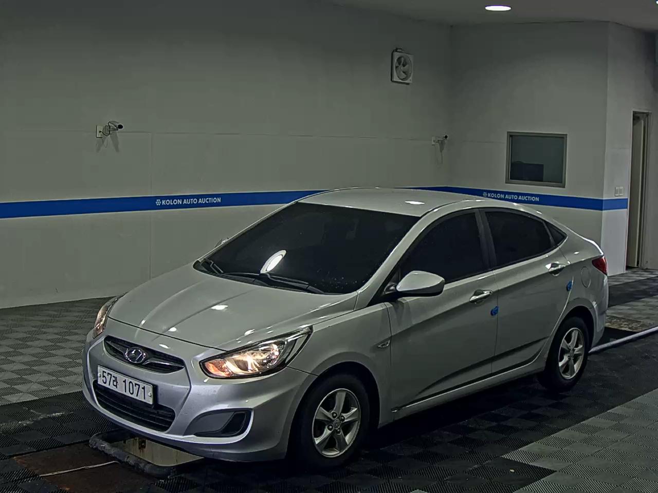 Hyundai Accent