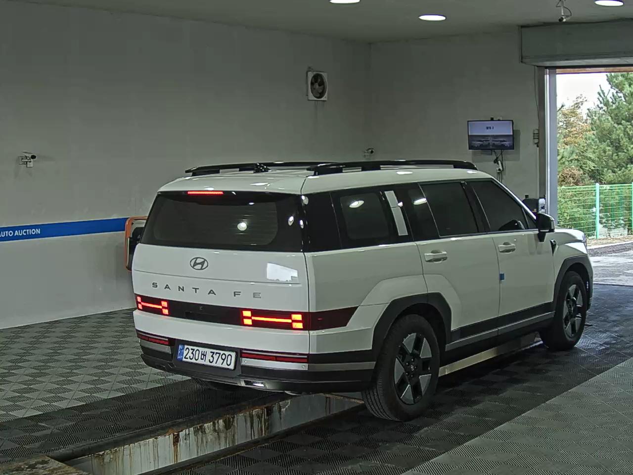 هيونداي سانتا في 2025 PRESTIGE PLUS