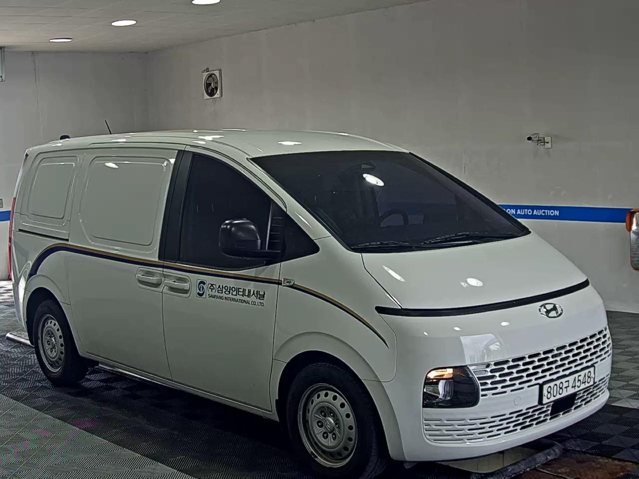 هيونداي ستاريا 2023 SMART