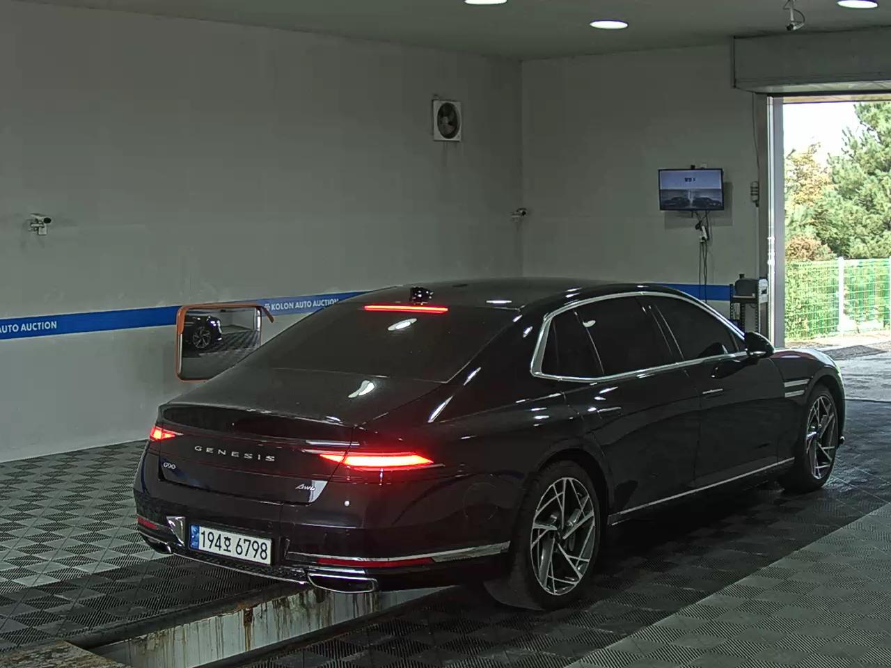 جينيسيس جي 90 2022 TURBO دفع رباعي BASE