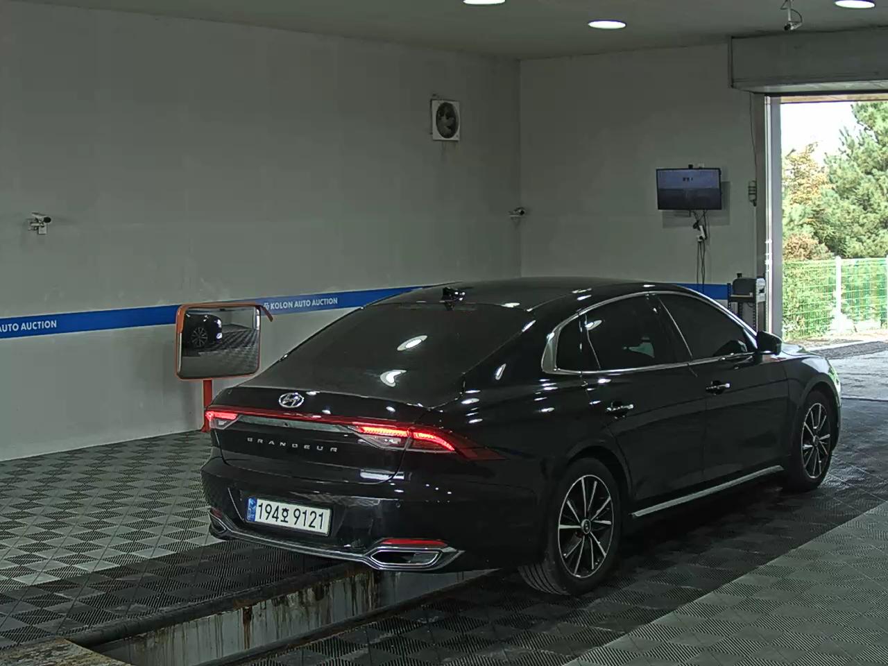 هيونداي جرانديور 2023 IG LE BLANC