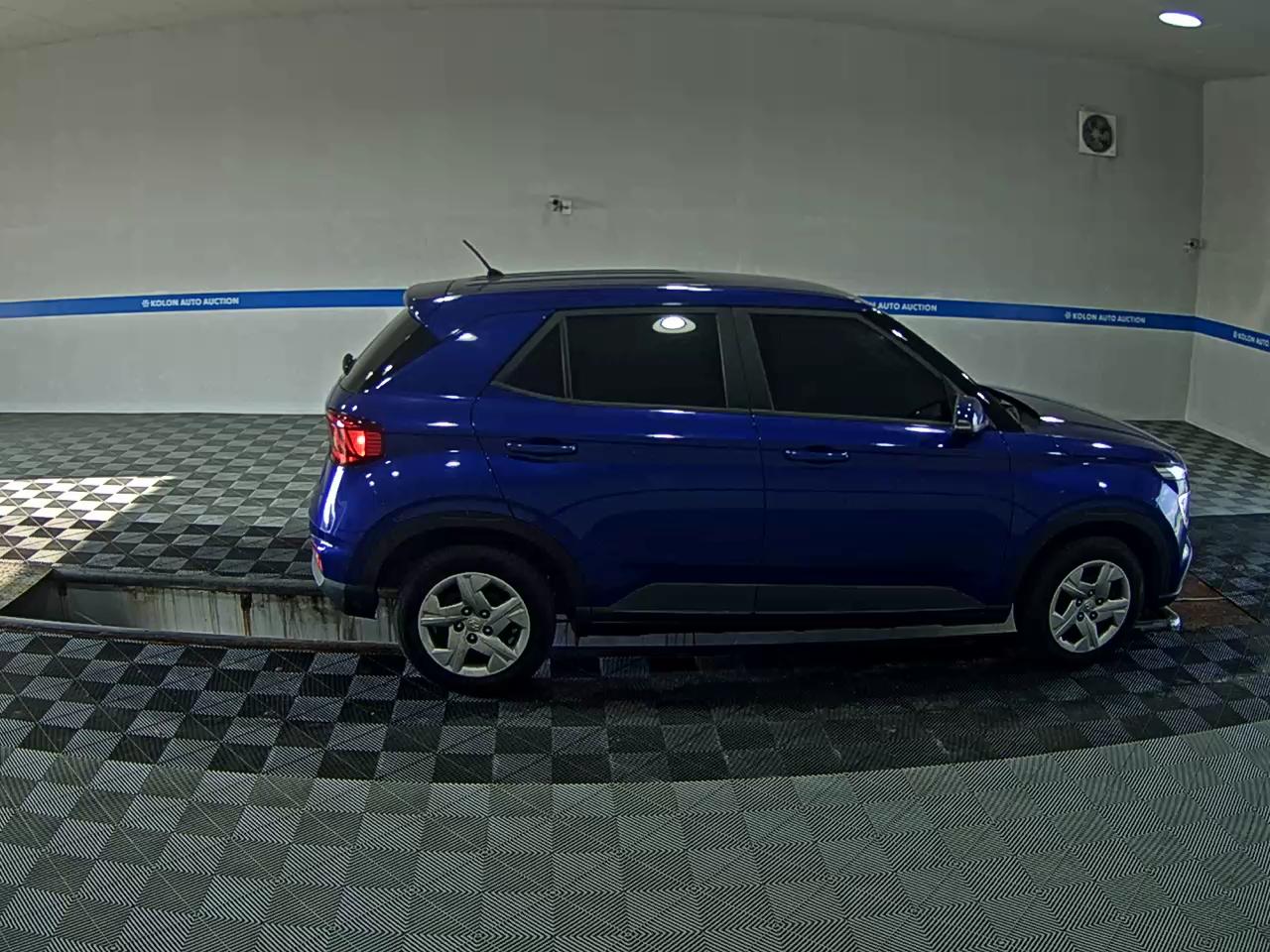 هيونداي فانيو 2022 SMART
