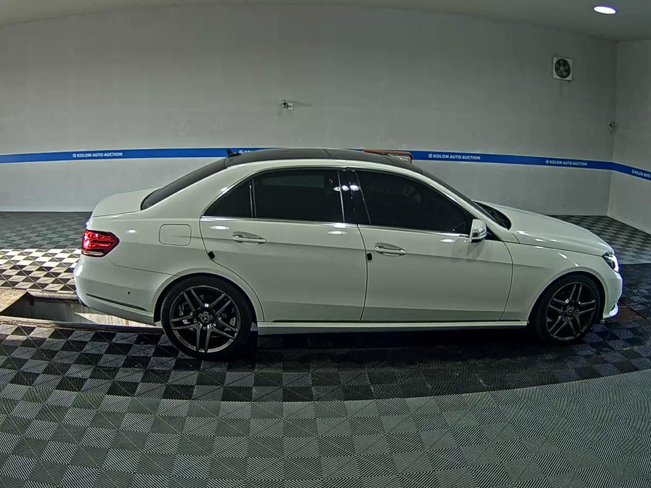 مرسيدس بنز E Class 2014 E220