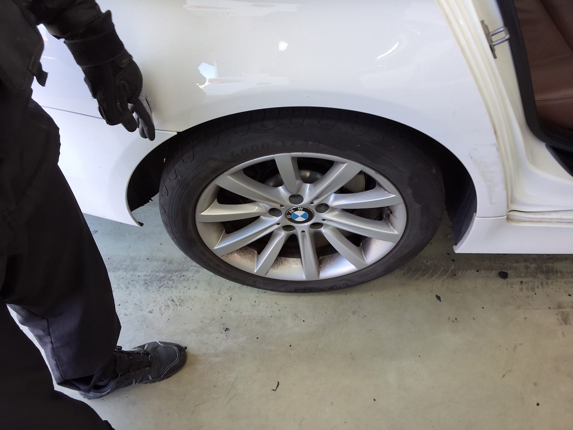 بي إم دبليو 5 Series 2015 528i