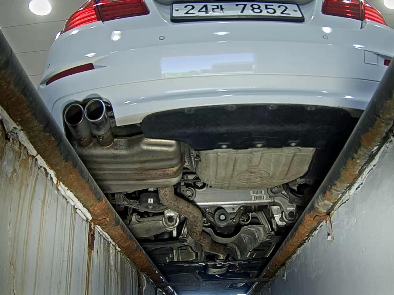 بي إم دبليو 5 Series 2015 528i