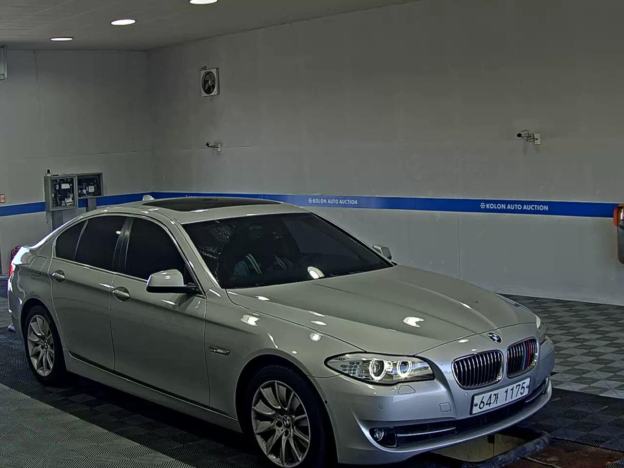 بي إم دبليو 5 Series 2013 528i