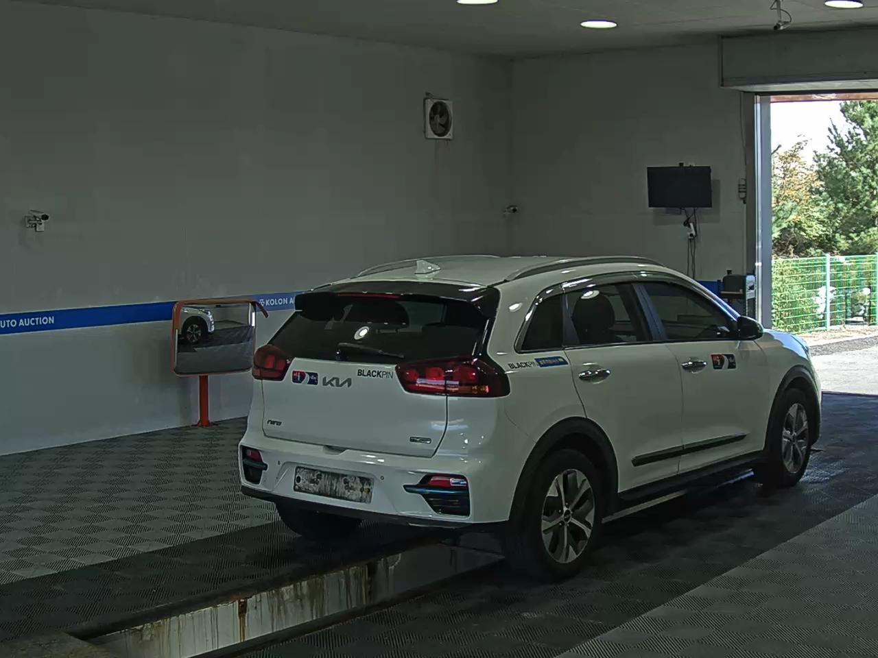 كيا نيرو 2022 EV