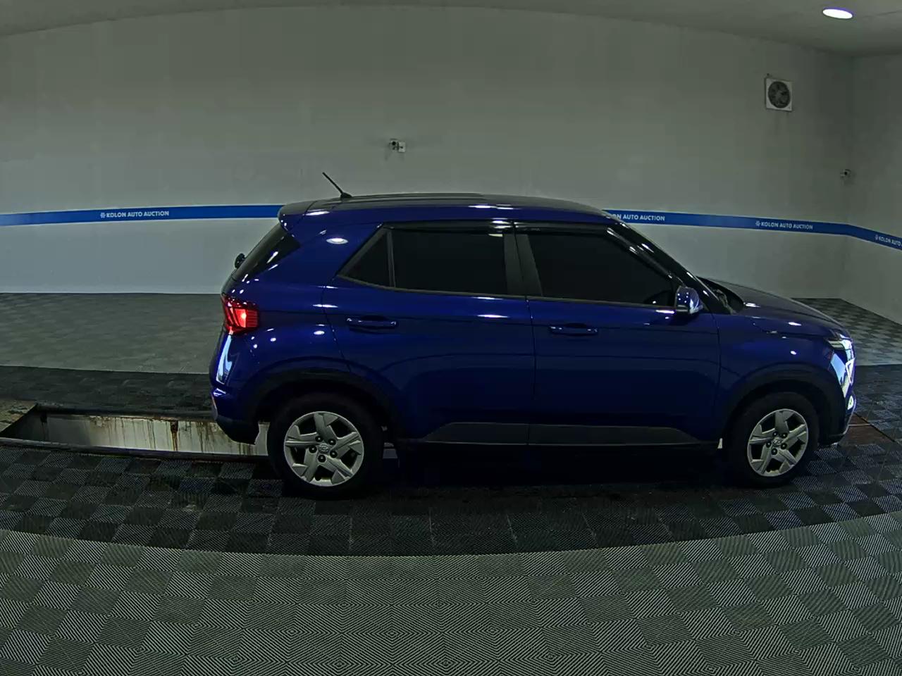 هيونداي فانيو 2022 SMART