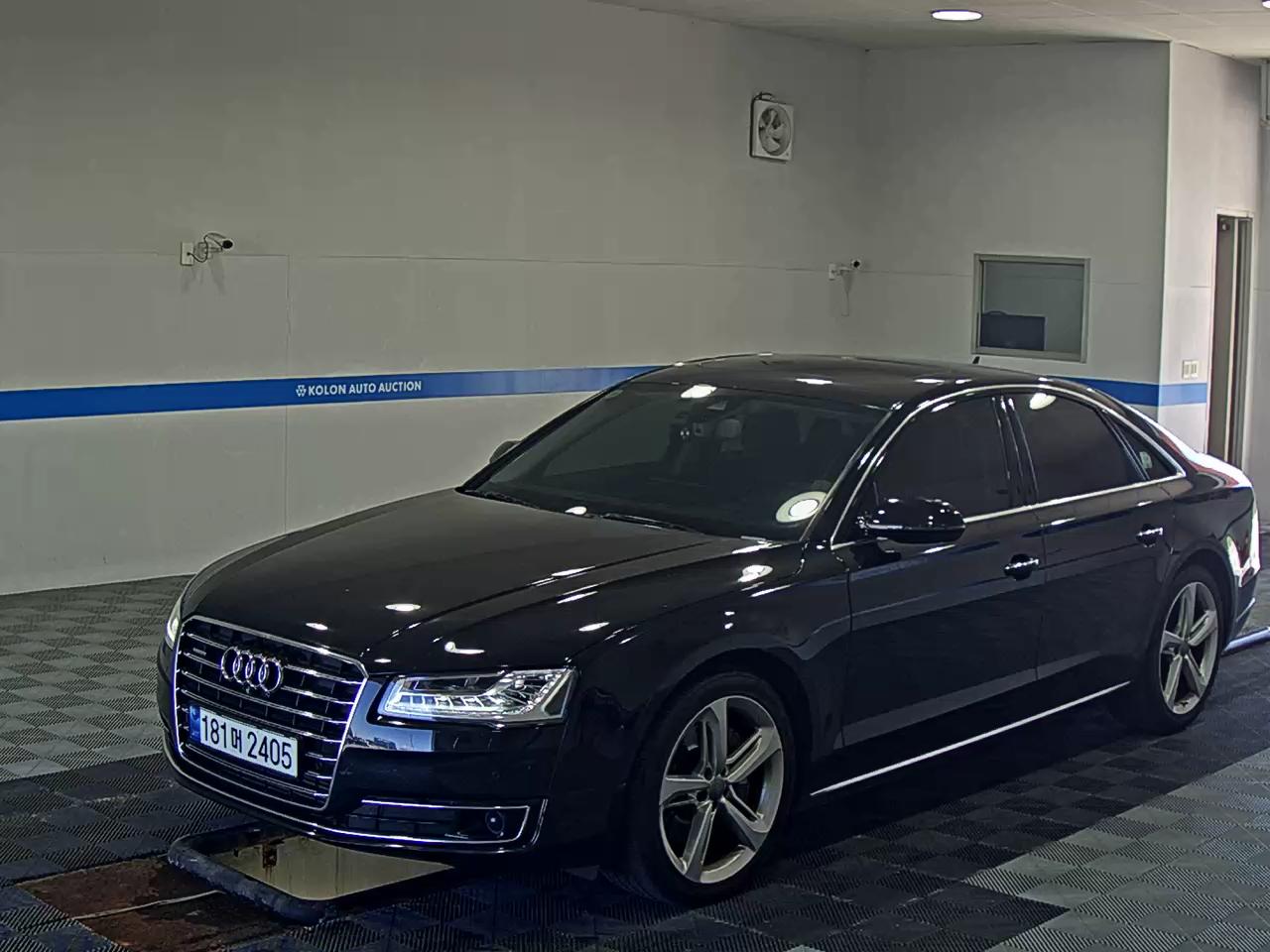 Audi A8
