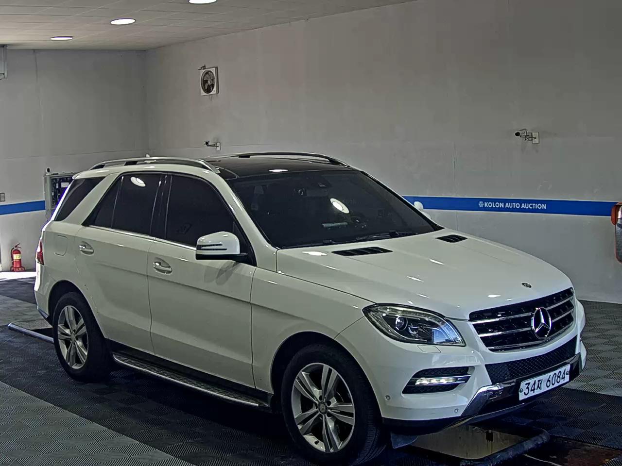 مرسيدس بنز M Class (3Rd Gen) Ml350 Bluetec فورماتيك 2014 4MATIC