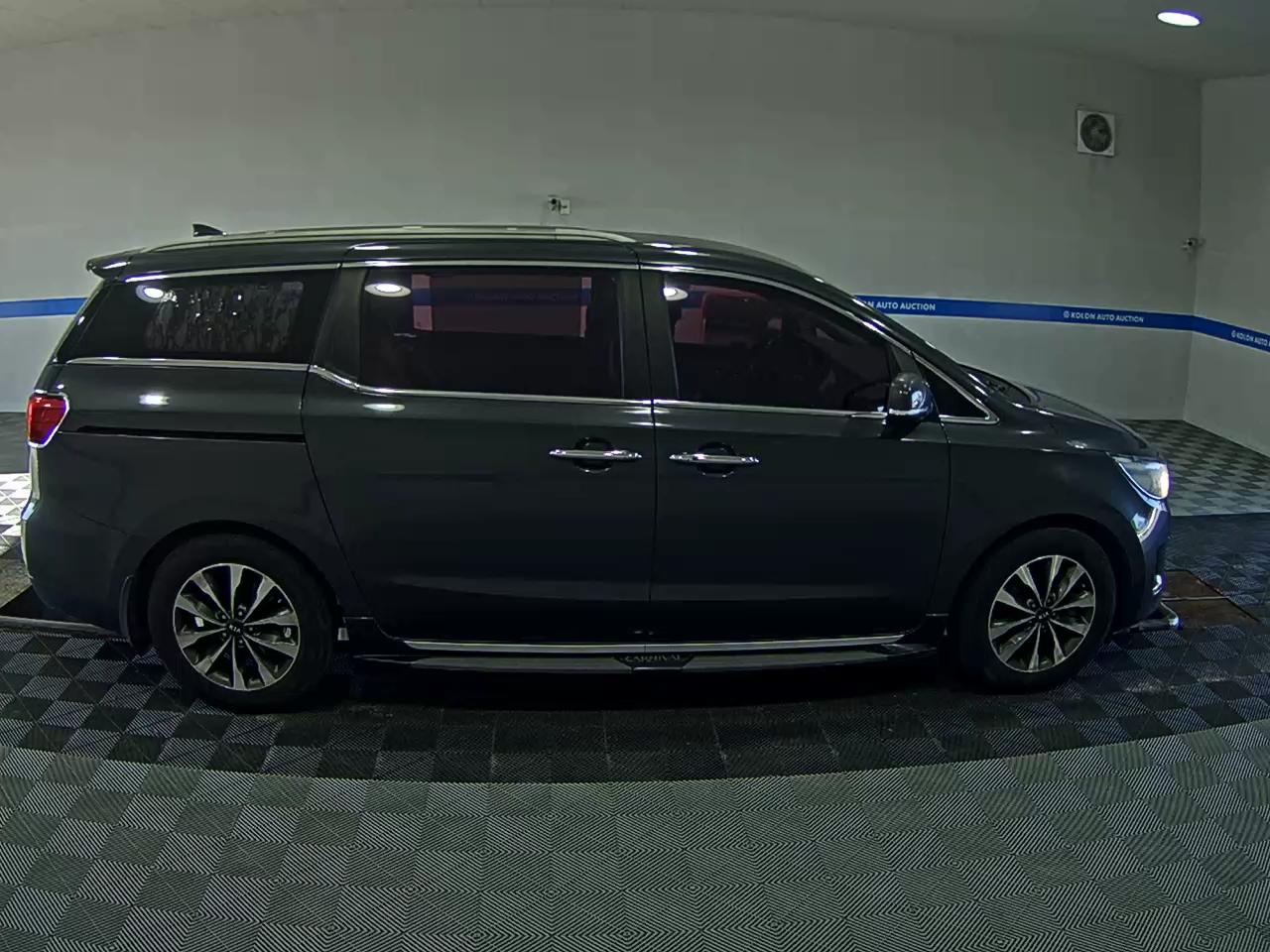 كيا كارنفال 2015 PRESTIGE