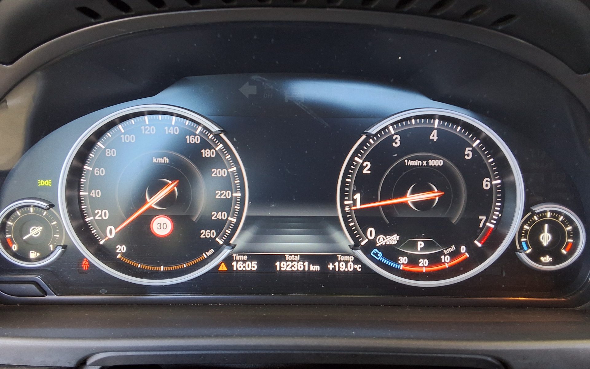 بي إم دبليو 5 Series 2016 528i