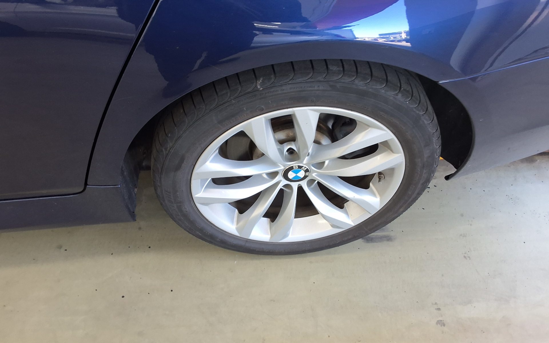 بي إم دبليو 5 Series 2016 528i