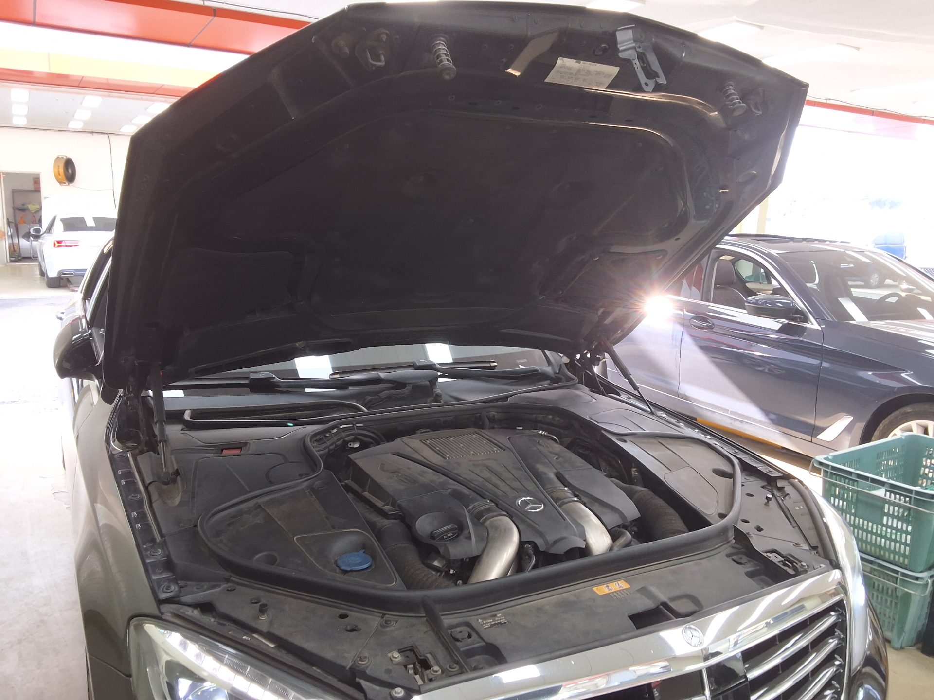 مرسيدس بنز S Class 2015 4MATIC