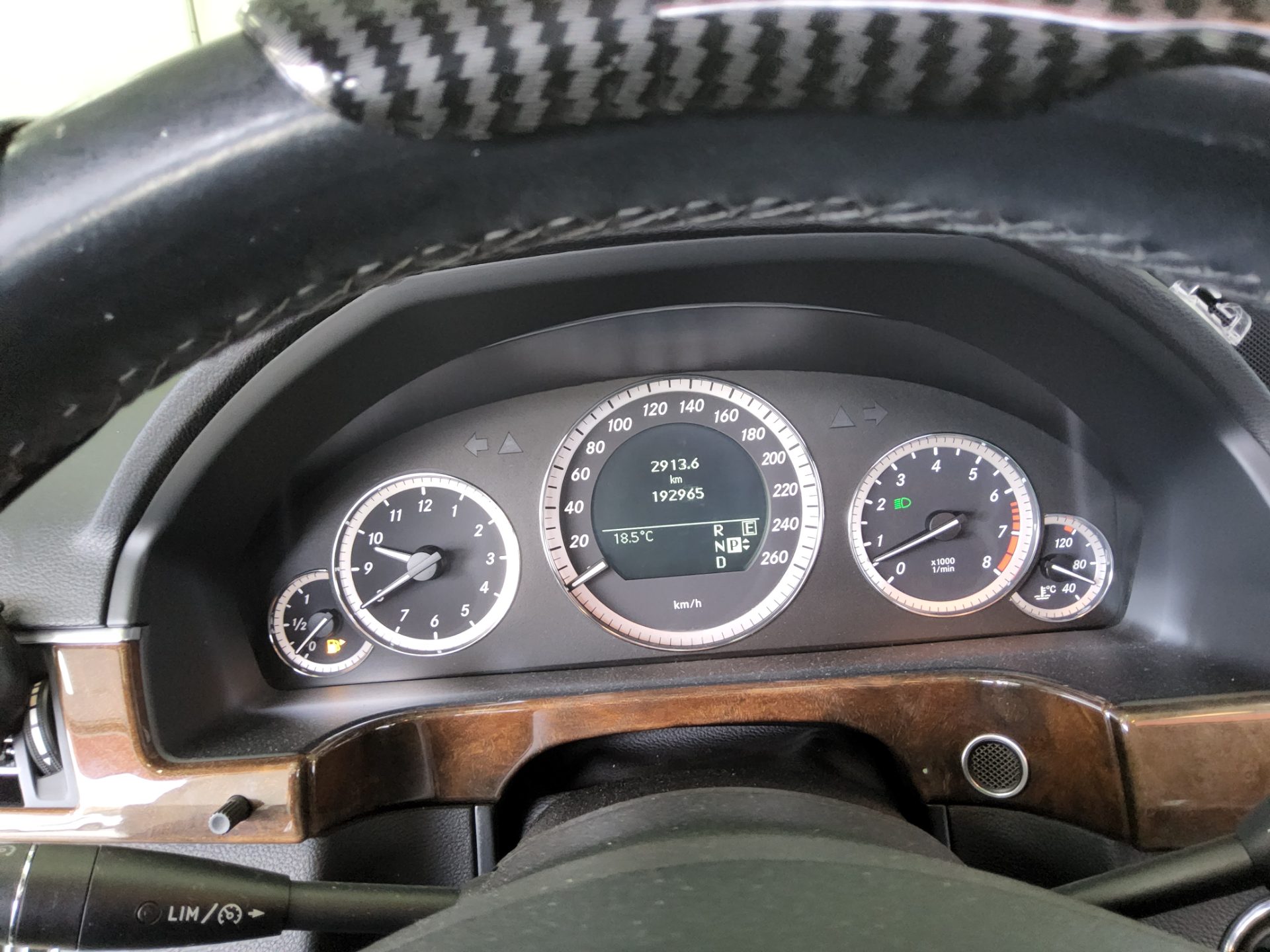 مرسيدس بنز E Class 2011 E300