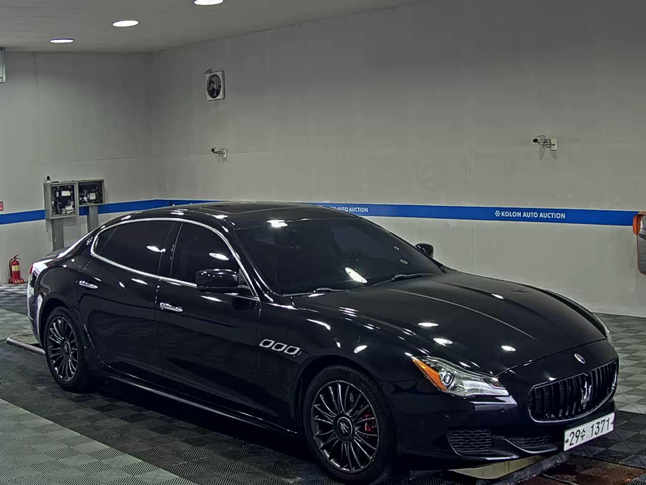 مازيراتي Quattroporte 2014