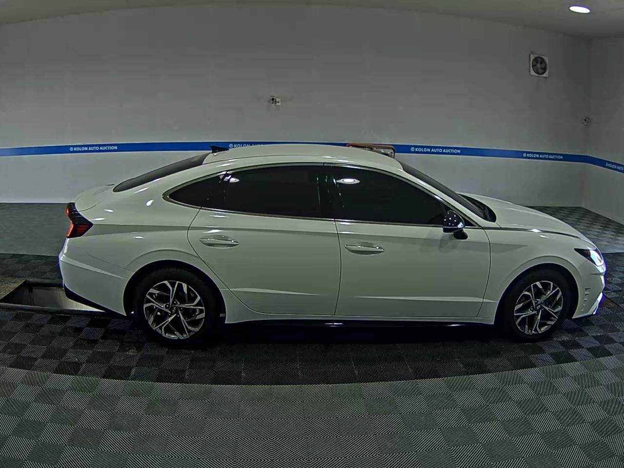 هيونداي سوناتا 2022 MODERN