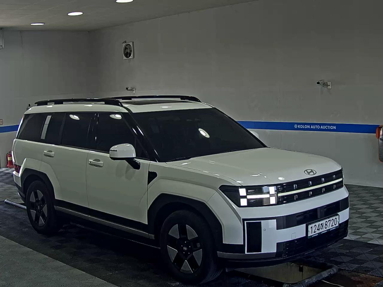 هيونداي سانتا في 2025 دفع رباعي PRESTIGE