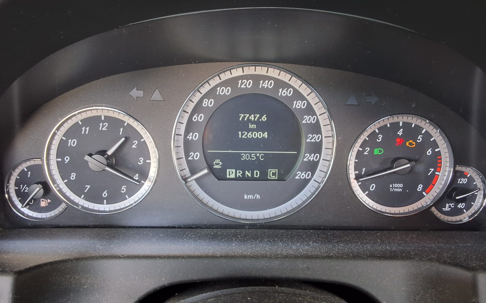 مرسيدس بنز E Class 2010 E350