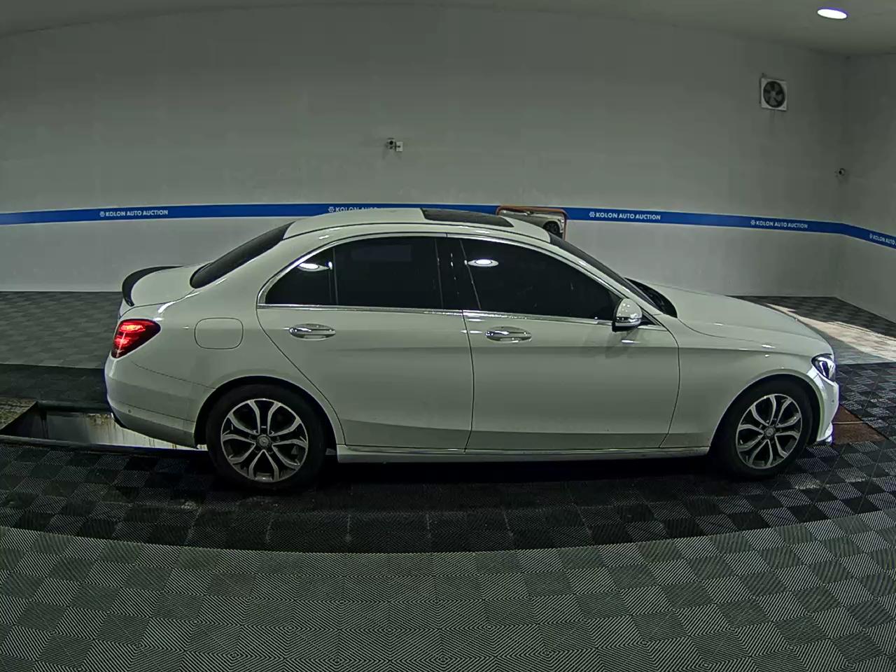 مرسيدس بنز C Class 2017 C220