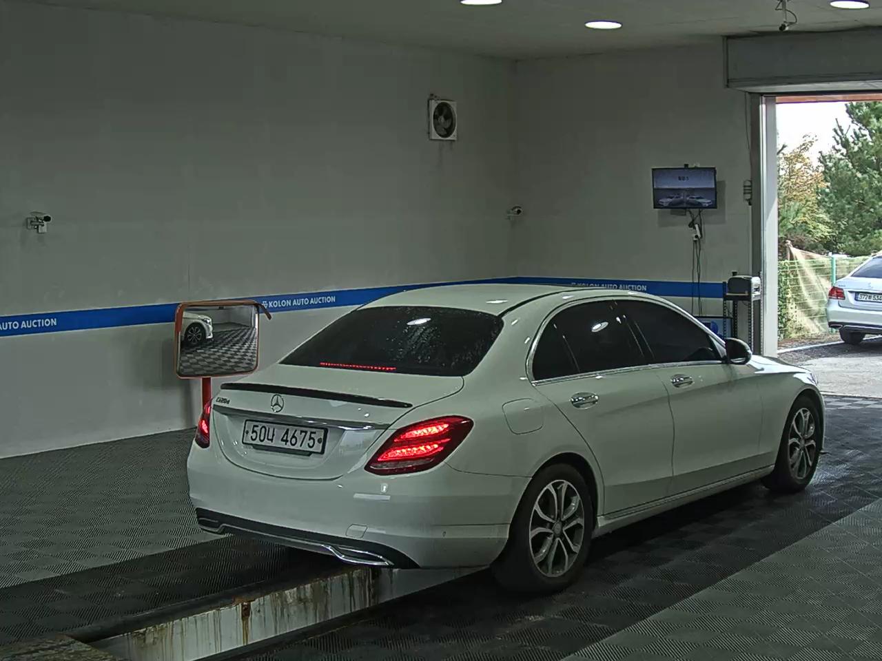 مرسيدس بنز C Class 2017 C220