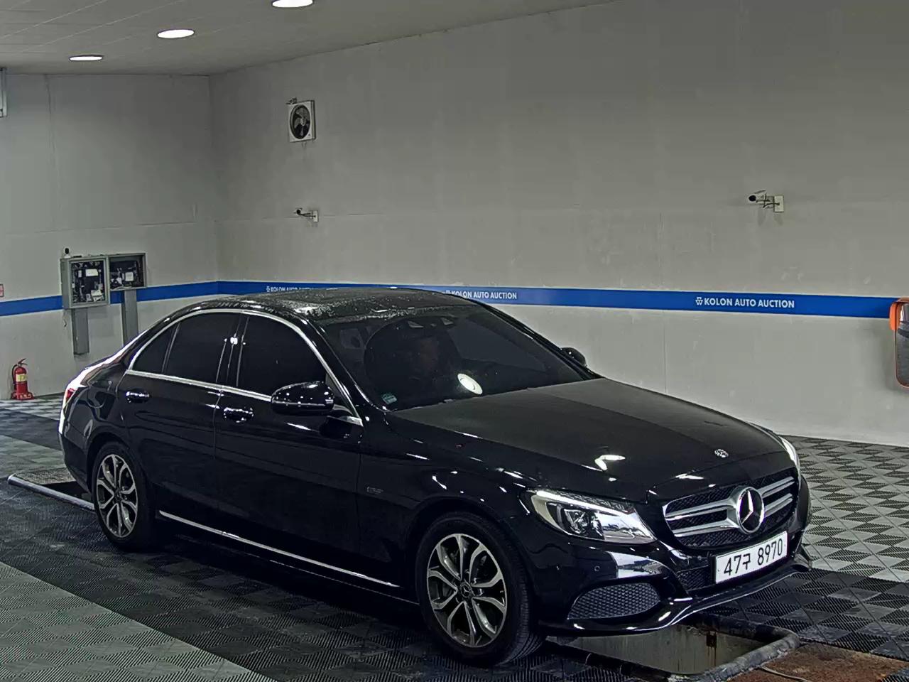 مرسيدس بنز C Class 2018 C350