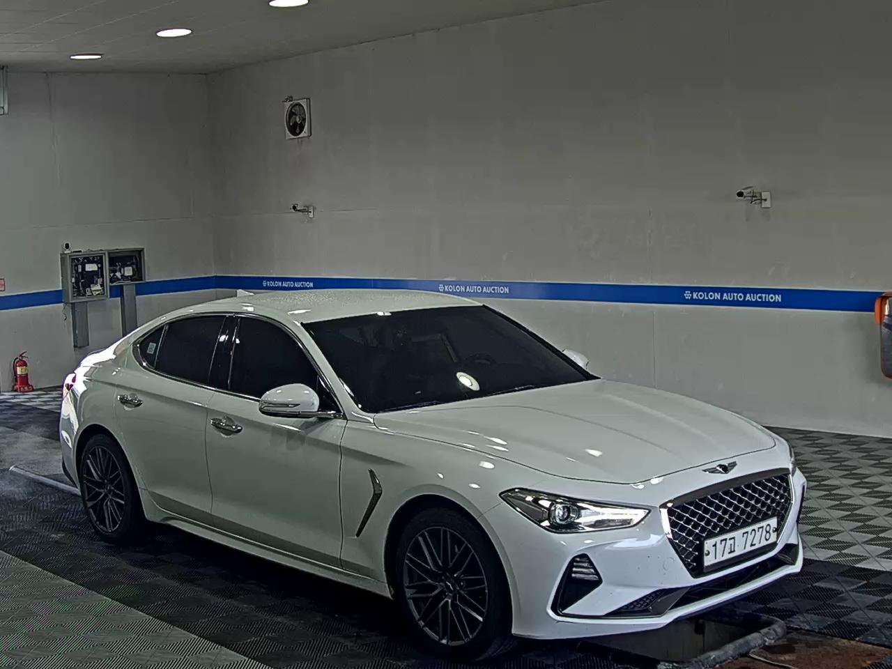 جينيسيس جينيسيس G70 2018 دفع رباعي