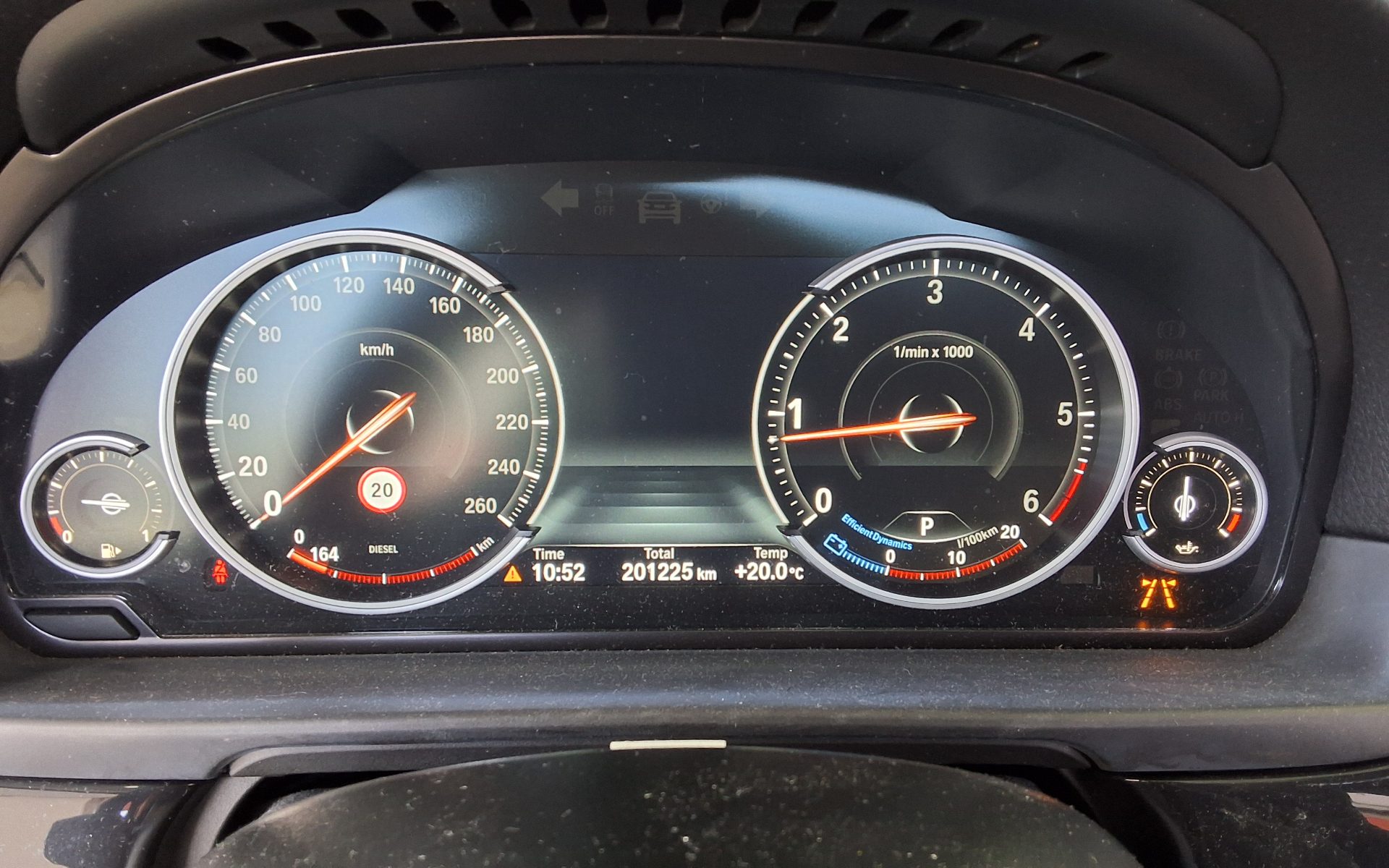 بي إم دبليو 5 Series 2016 520d