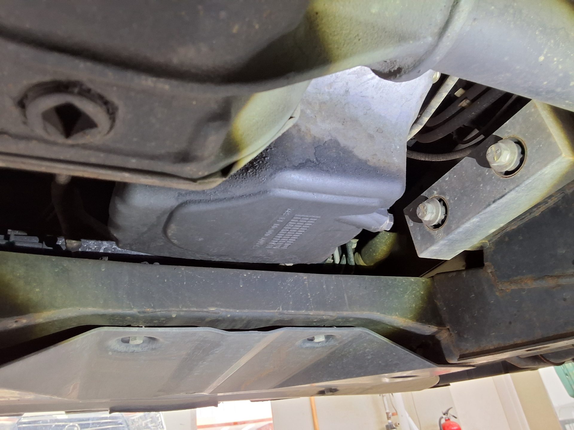 كي جي موبيليتي كوراندو 2017 PLUS