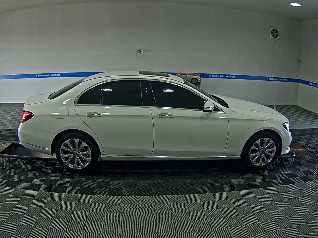 مرسيدس بنز E Class 2020 4MATIC إكسكلوسيف