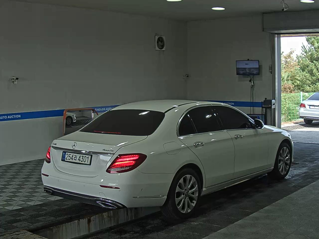 مرسيدس بنز E Class 2020 4MATIC إكسكلوسيف