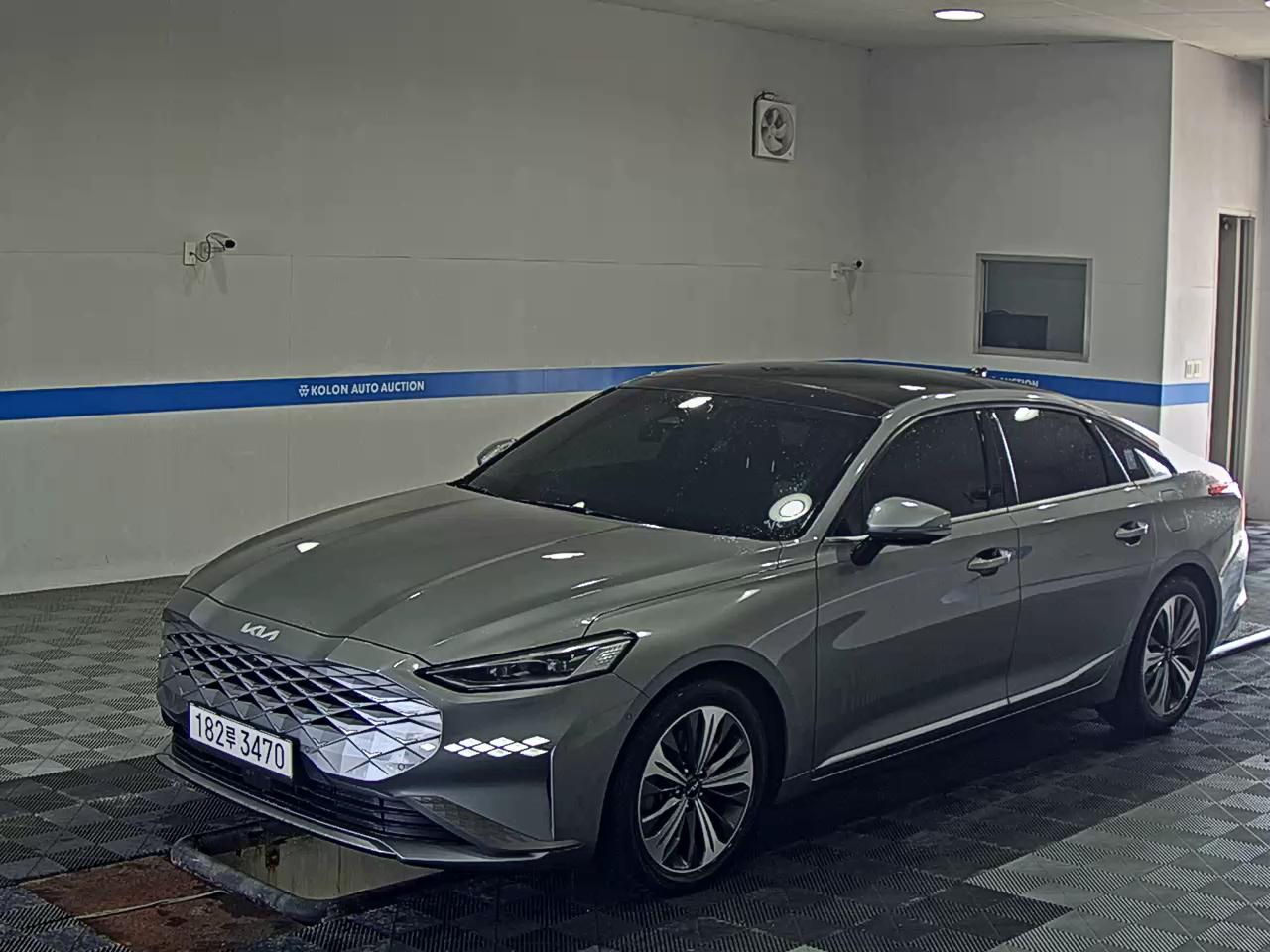 Kia K8